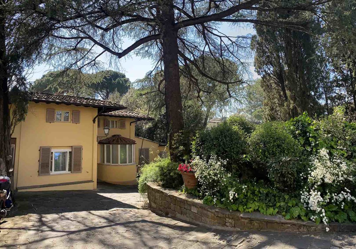 park_palace_hotel_cottage on azalea e